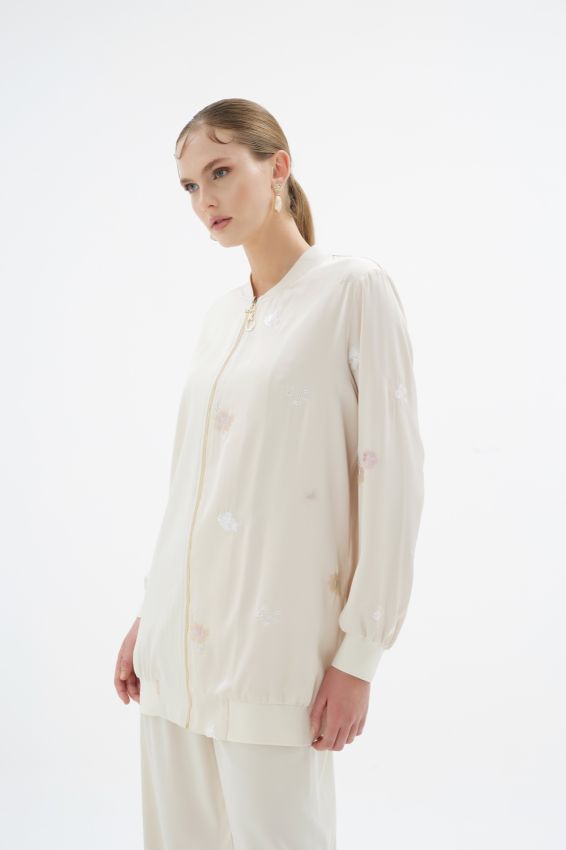  - BLUME BOMBER (1)
