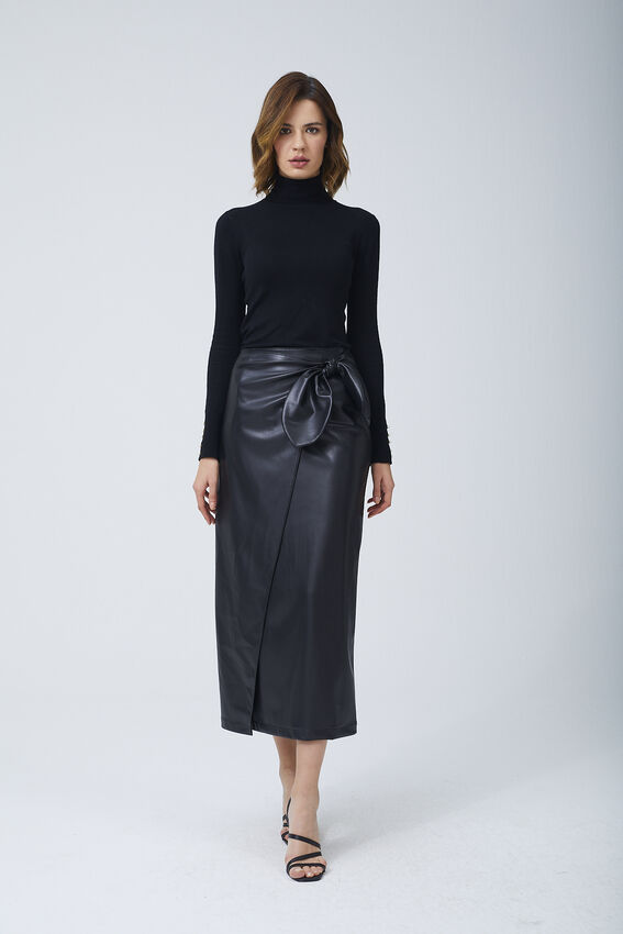 FİYONK DERİ SİYAH ETEK