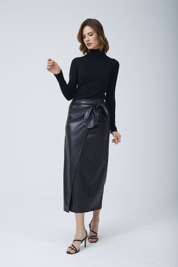 FİYONK DERİ SİYAH ETEK