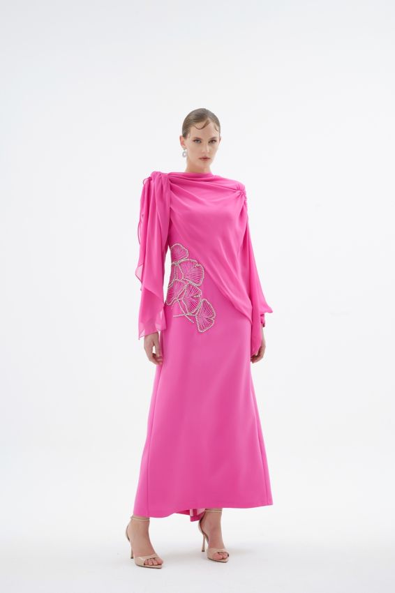 PEONY PEMBE ELBİSE