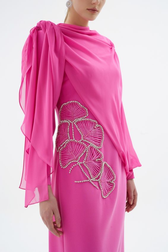 PEONY PEMBE ELBİSE