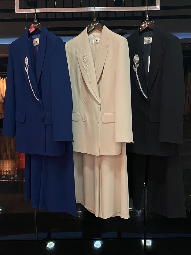 VALIENTE SUIT